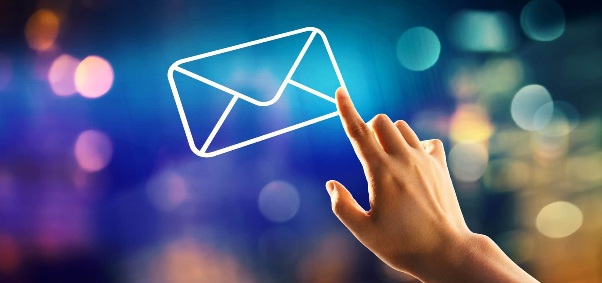 Pourquoi envoyer un courriel ? - CRM CentrixOne
