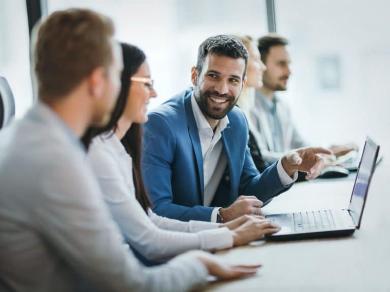 CRM pour service aux entreprises (B2B)